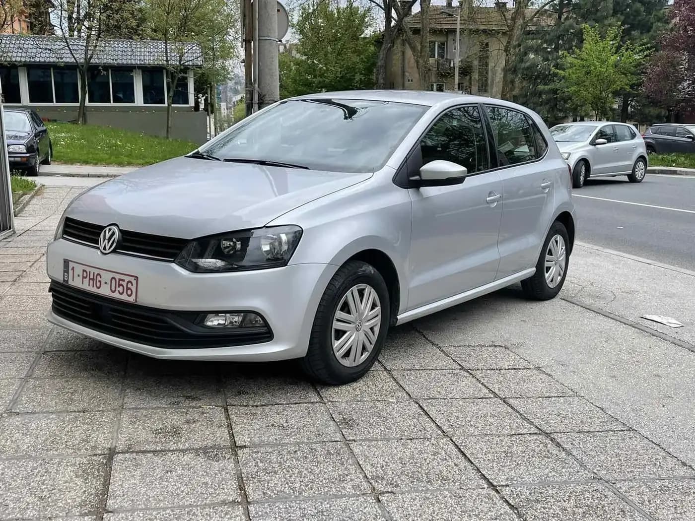 Volkswagen Polo rent a car - 1